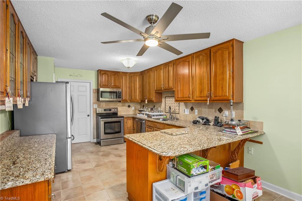 2227 Gideon Grove Church Road, Stokesdale, North Carolina image 15