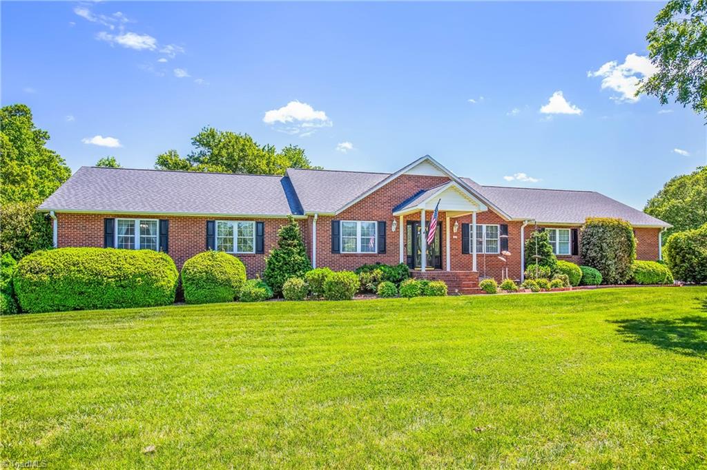2227 Gideon Grove Church Road, Stokesdale, North Carolina image 4