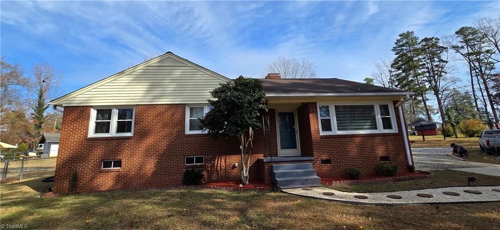 206 Forestrose Drive