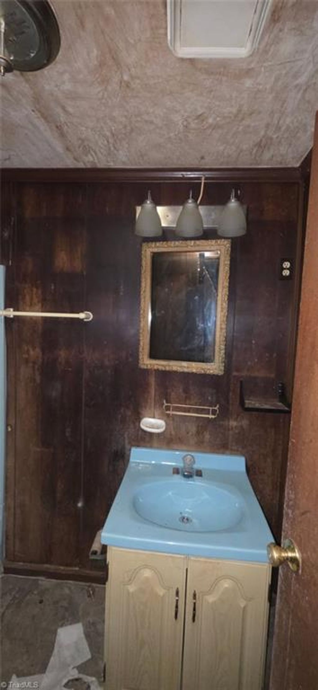 Photo of 4372 Oak Ridge Drive, Winston-Salem, NC 27105 (MLS # 1207357)