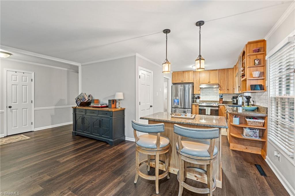 4421 Forest Walk Drive, Greensboro, North Carolina image 24