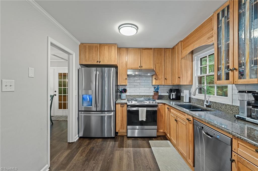 4421 Forest Walk Drive, Greensboro, North Carolina image 21
