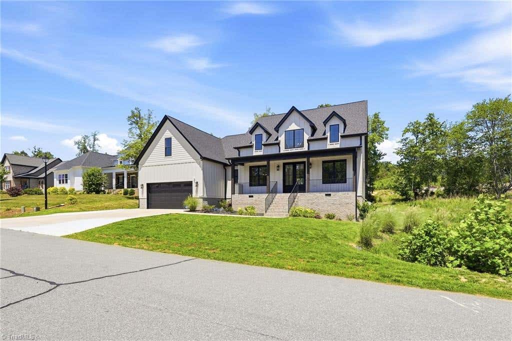 Photo of 7606 Monty Drive, Kernersville, NC 27284 (MLS # 1222210)