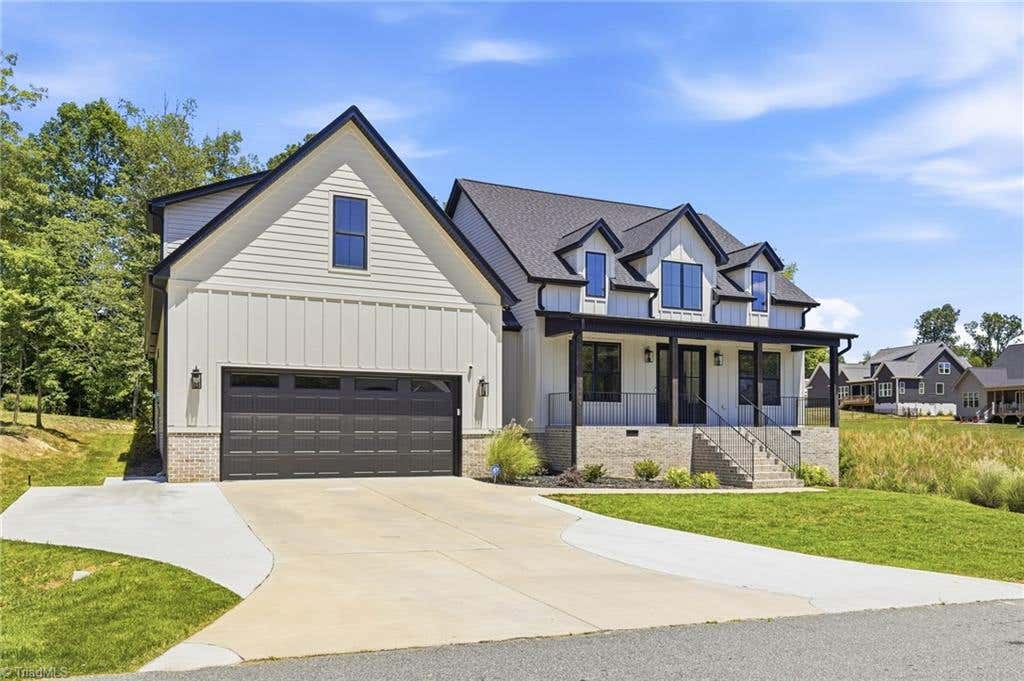 Photo of 7606 Monty Drive, Kernersville, NC 27284 (MLS # 1222210)