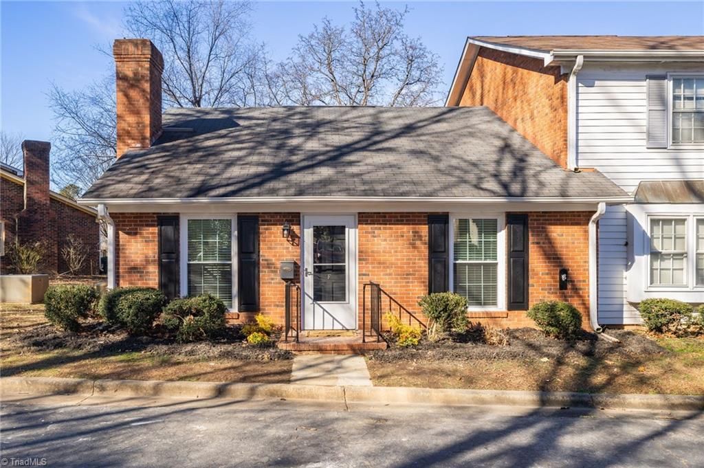Photo of 4618 Lawndale Drive #F, Greensboro, NC 27455 (MLS # 1206582)