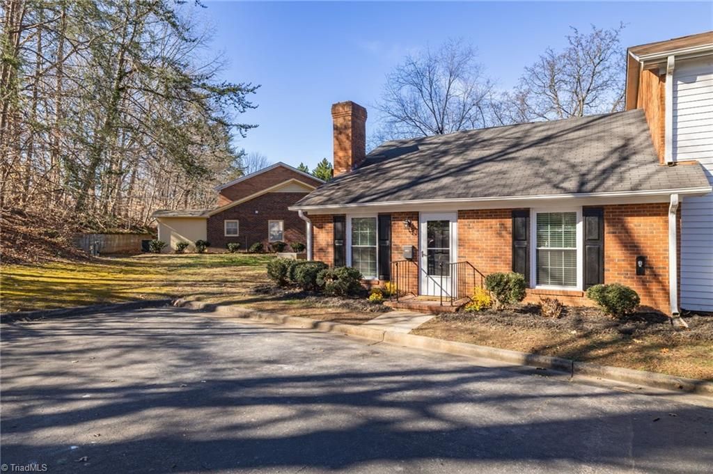 Photo of 4618 Lawndale Drive #F, Greensboro, NC 27455 (MLS # 1206582)