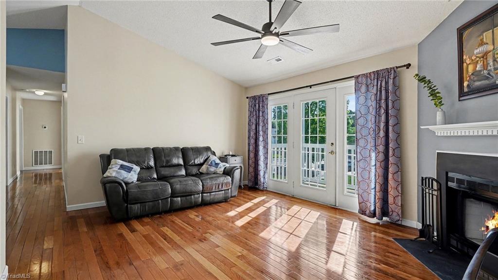 7145 W Friendly Avenue H