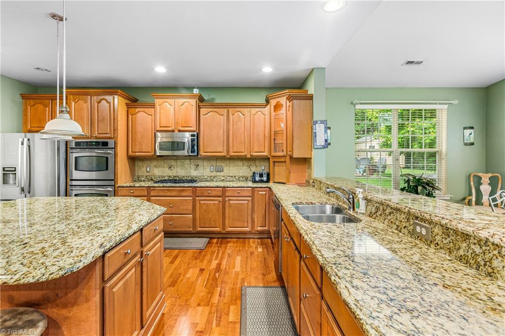 3056 Sycamore Point Trail, High Point, North Carolina image 12