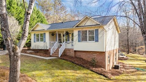 205 Marie Drive King NC 27021