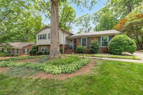Homes For Sale - 1711 Duval Drive<br/> Greensboro, NC 27410