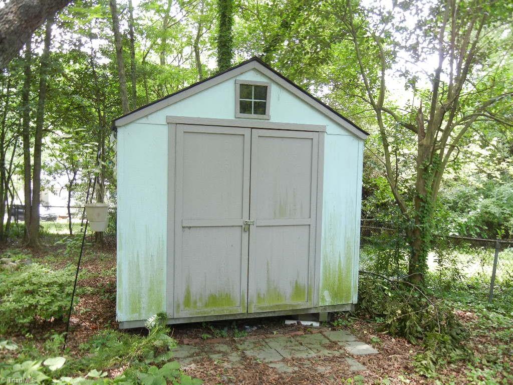 730 Julian Street, Greensboro, North Carolina image 20