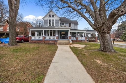 Homes For Sale - 408 S Main Street<br/> Reidsville, NC 27320