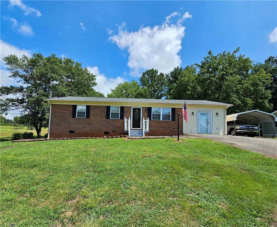 Photo of 118 Pickshin Avenue, Dobson, NC 27017 (MLS # 1229485)