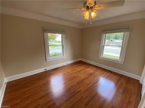 A home in Mount Airy