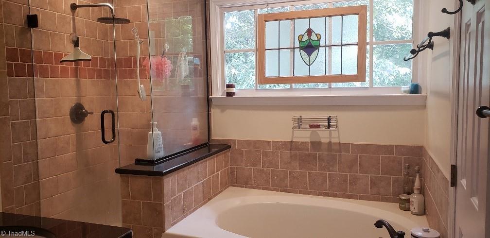 2007 Kildare Woods Drive, Greensboro, North Carolina image 22