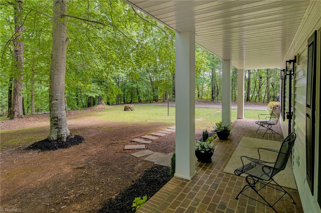 1336 Crepe Myrtle Lane, Yadkinville, North Carolina image 16