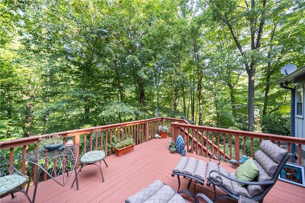 204 Tullyries Lane