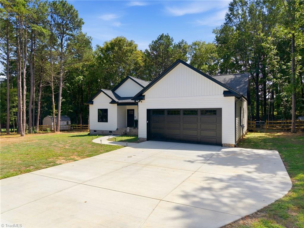 Photo of 495 Jacobs Drive, Salisbury, NC 28144 (MLS # 1236403)