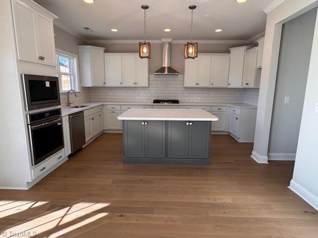 Photo of 325 Grandworth Way, King, NC 27021 (MLS # 1188912)