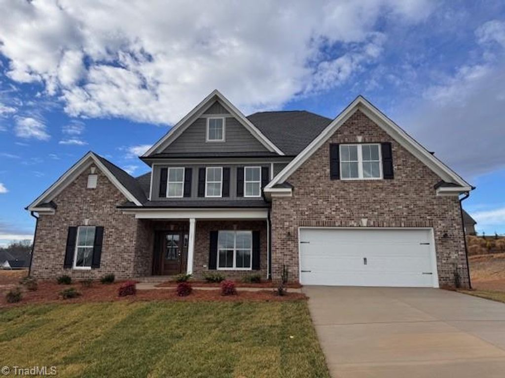 Photo of 325 Grandworth Way, King, NC 27021 (MLS # 1188912)