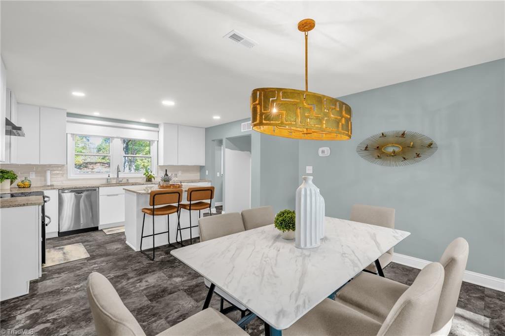 Greensboro, North Carolina 27408, United States, 4 Bedrooms Bedrooms, ,2 BathroomsBathrooms,Residential,Active,217690