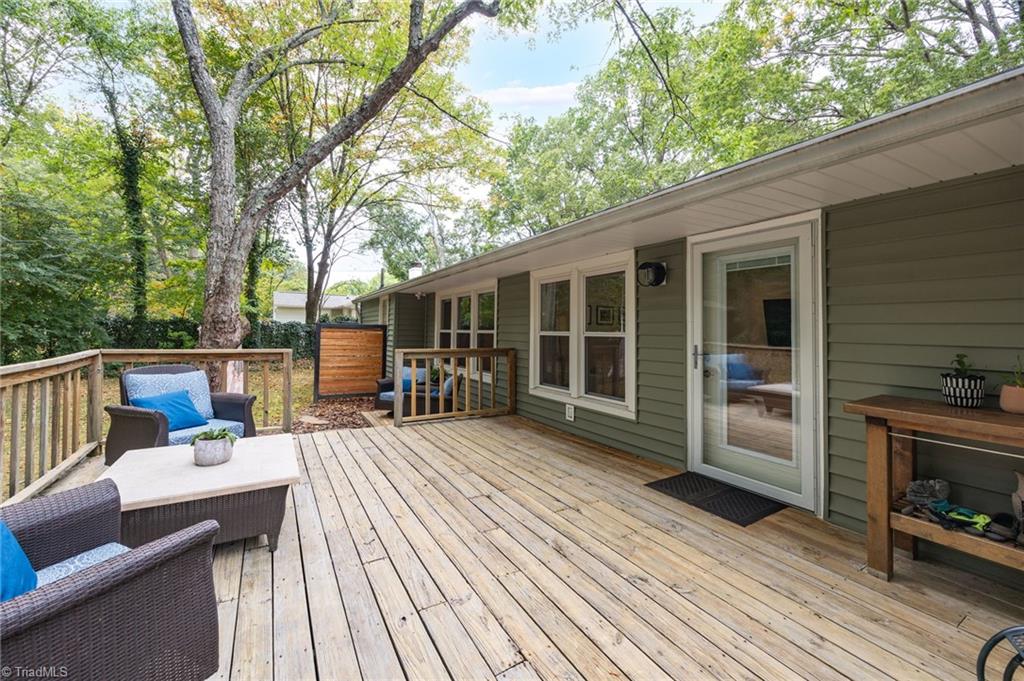 Greensboro, North Carolina 27408, United States, 4 Bedrooms Bedrooms, ,2 BathroomsBathrooms,Residential,Active,217690