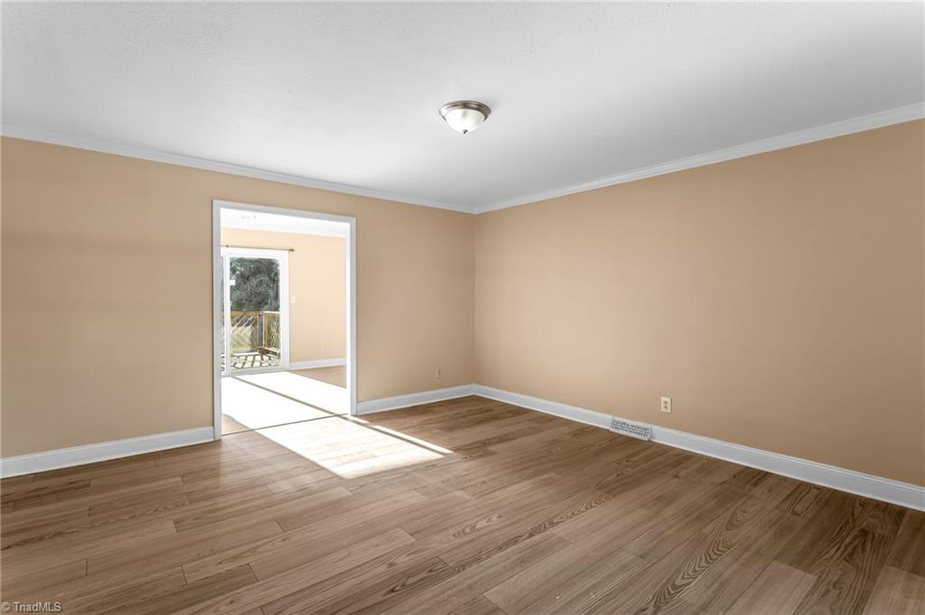 3227 Loftyview Drive, High Point, North Carolina image 9