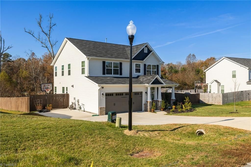 Photo of 128 S Honey Locust Drive, Thomasville, NC 27360 (MLS # 1212365)