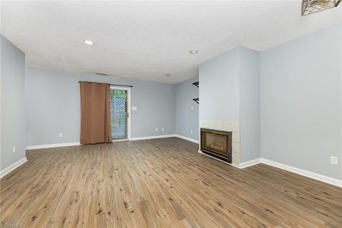 Condominium in Winston Salem NC 6127 Old Plank Road 4.jpg