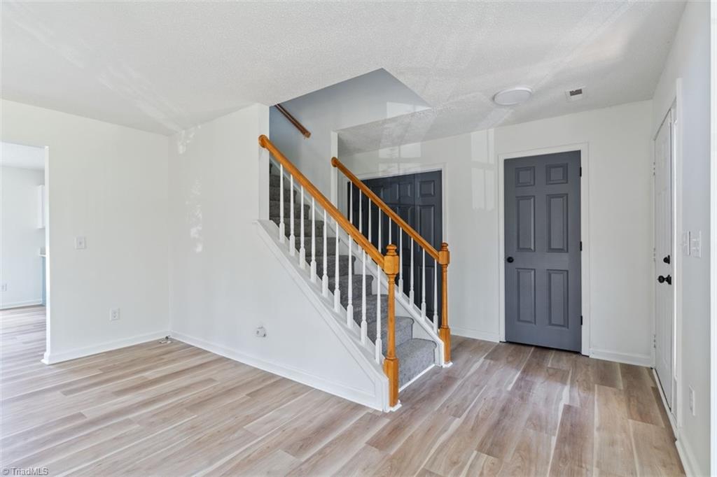 600 River Glen Court