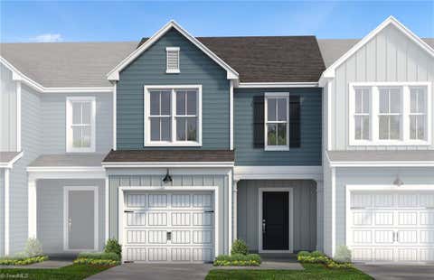 Photo of 3923 Sedgefield Green Place, Greensboro, NC 27407 (MLS # 1230773)