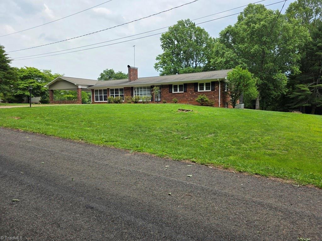 295 Pinedale Road, North Wilkesboro, North Carolina image 1