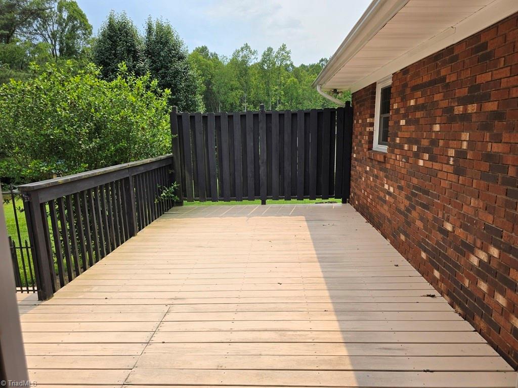 295 Pinedale Road, North Wilkesboro, North Carolina image 13