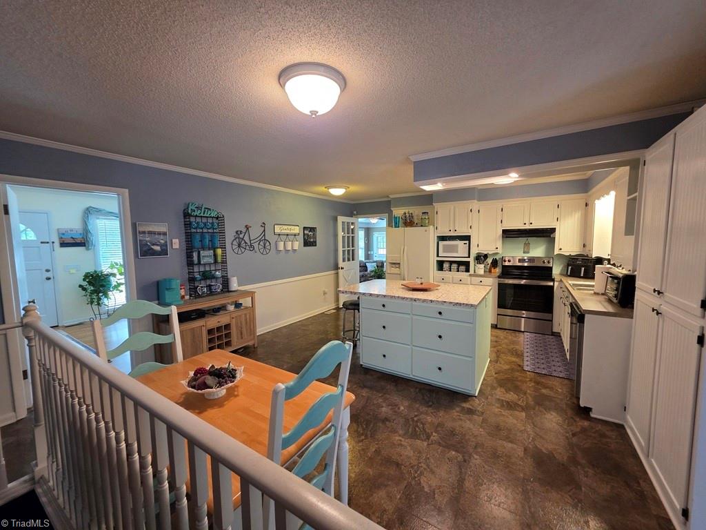 295 Pinedale Road, North Wilkesboro, North Carolina image 17