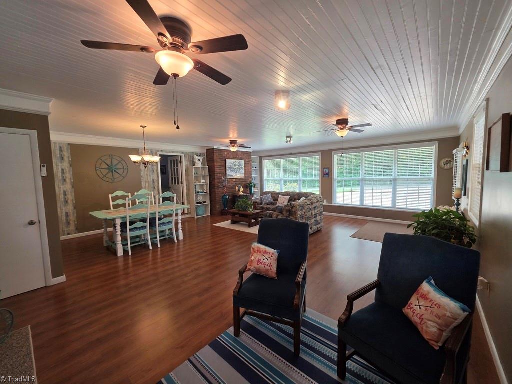 295 Pinedale Road, North Wilkesboro, North Carolina image 12