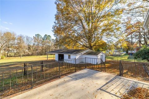 A home in Kernersville