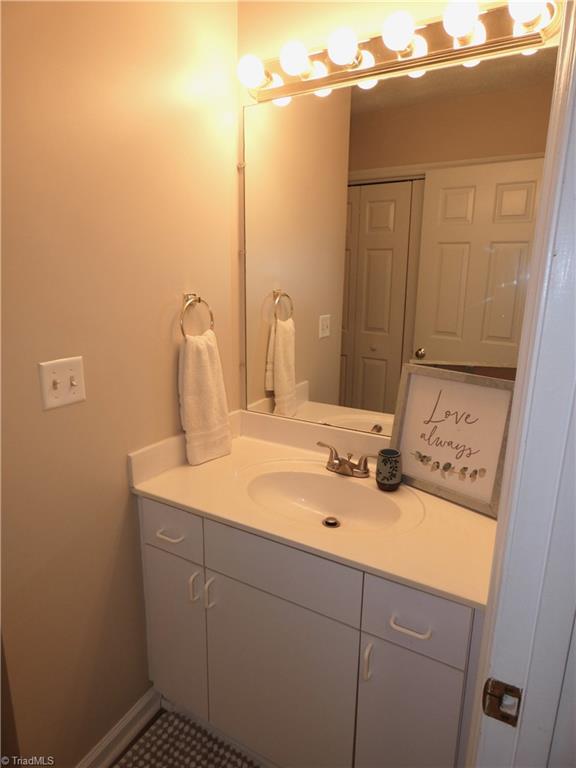 3982 Westridge Meadow Circle, Clemmons, North Carolina image 25