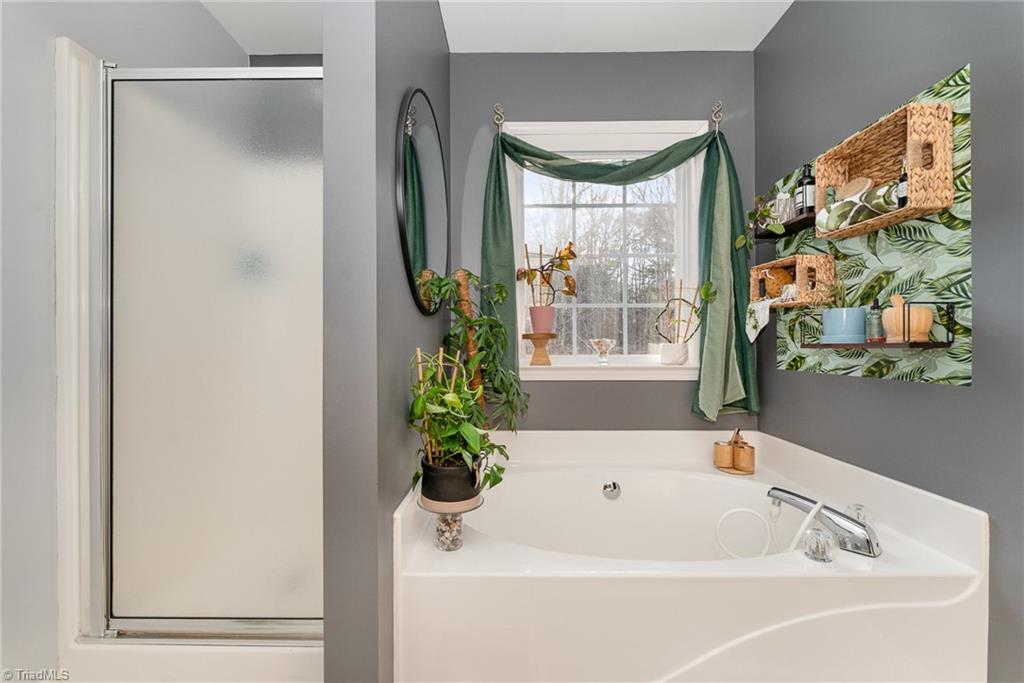 1525 Birkdale Court, High Point, North Carolina image 21