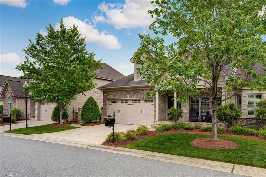 Photo of 2602 SOUTHERN GATES Drive, Greensboro, NC 27410 (MLS # 1217199)