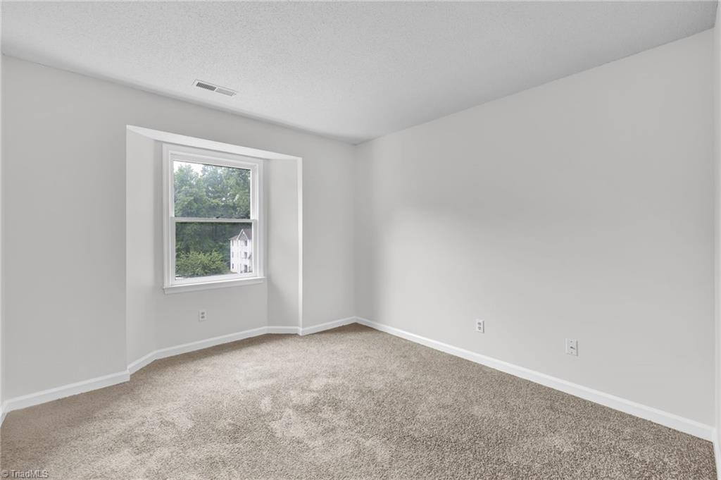 2328 W Vandalia Road #M, Greensboro, North Carolina image 19