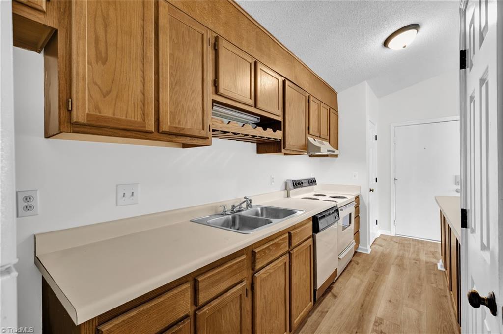 2328 W Vandalia Road #M, Greensboro, North Carolina image 10