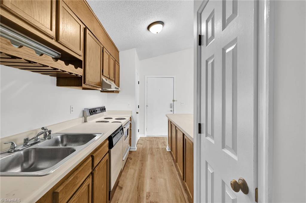 2328 W Vandalia Road #M, Greensboro, North Carolina image 11