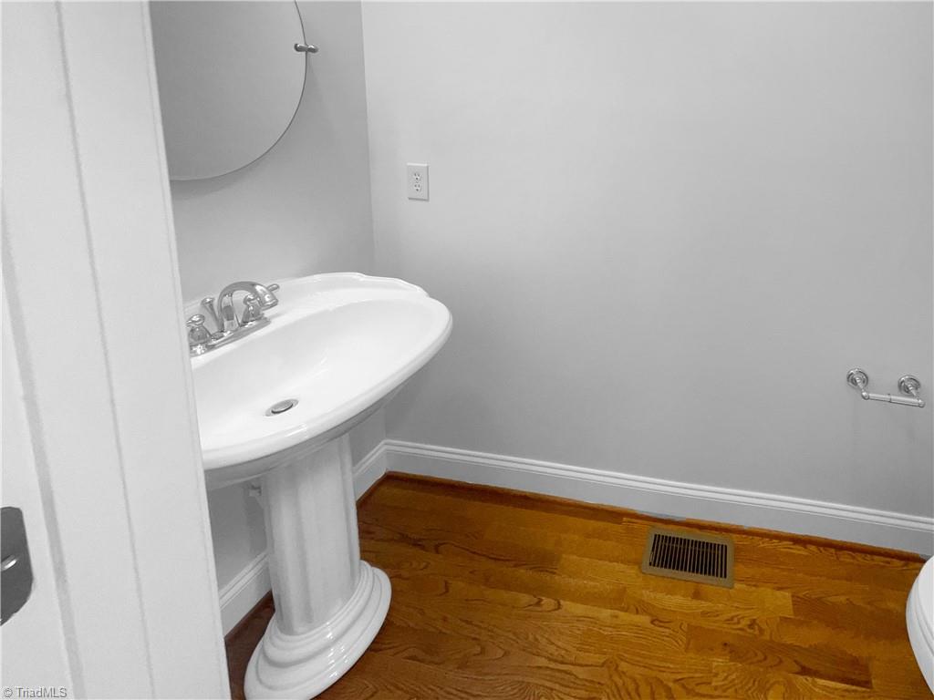 8402 Cripplegate Trace, Browns Summit, North Carolina image 20