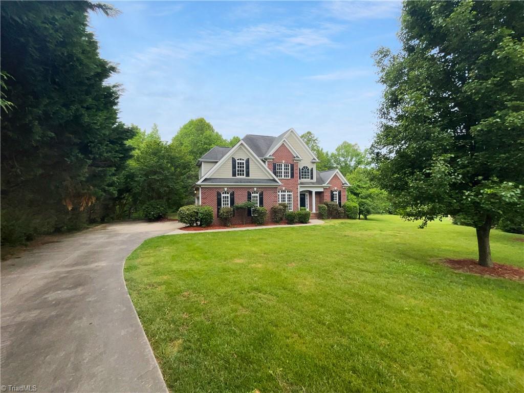 8402 Cripplegate Trace, Browns Summit, North Carolina image 1