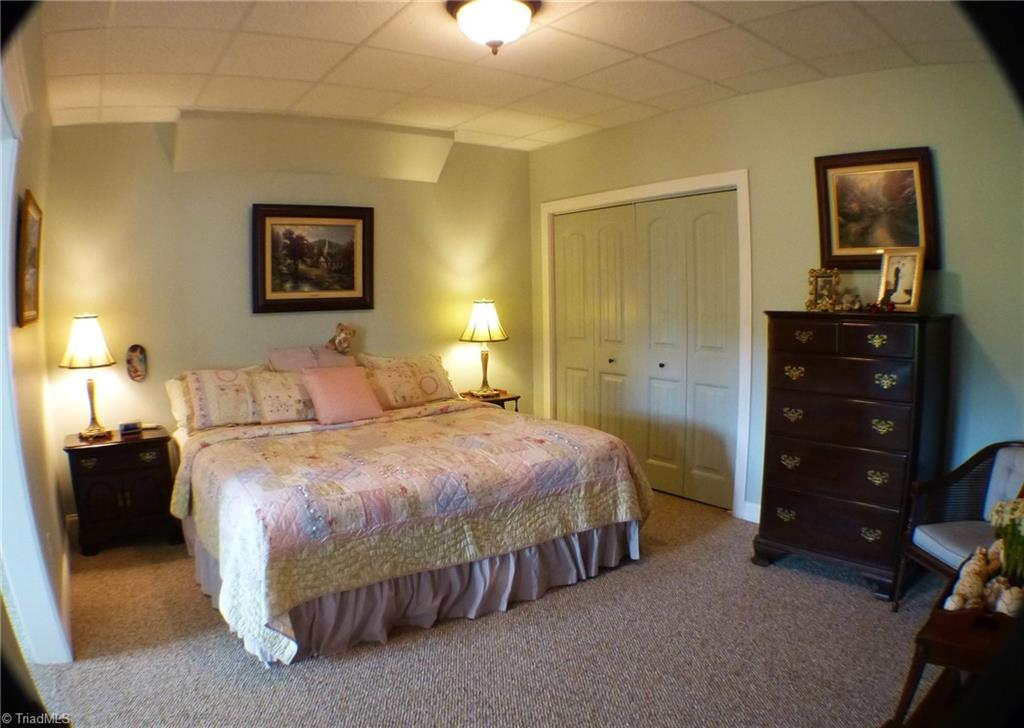1564 Thore Road, Pinnacle, North Carolina image 41