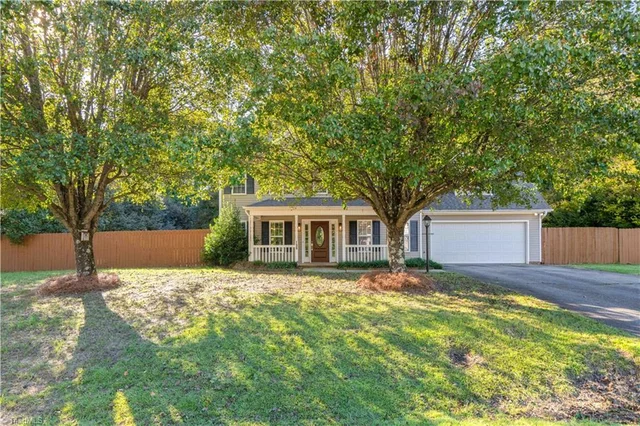 756 Afton Park Drive, photo 4 of 38
