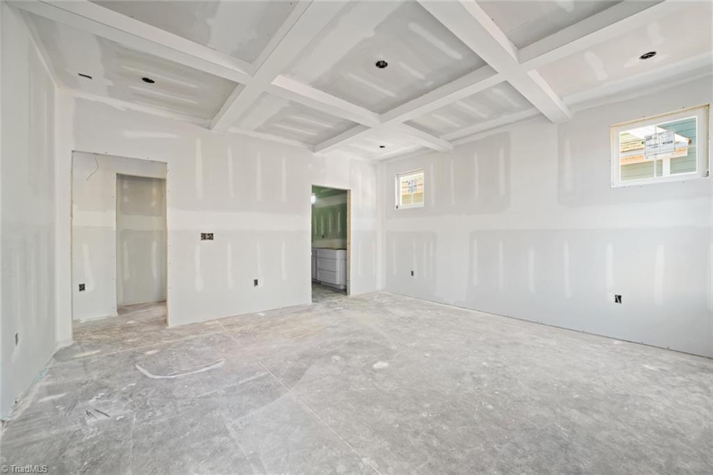 Winston-Salem, North Carolina 27106, United States, 4 Bedrooms Bedrooms, ,4 BathroomsBathrooms,Residential,Pending,93618