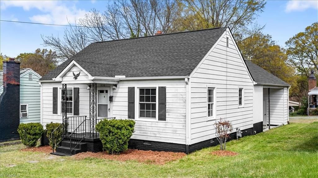 Photo of 1036 Mebane Street, Burlington, NC 27217 (MLS # 1214391)