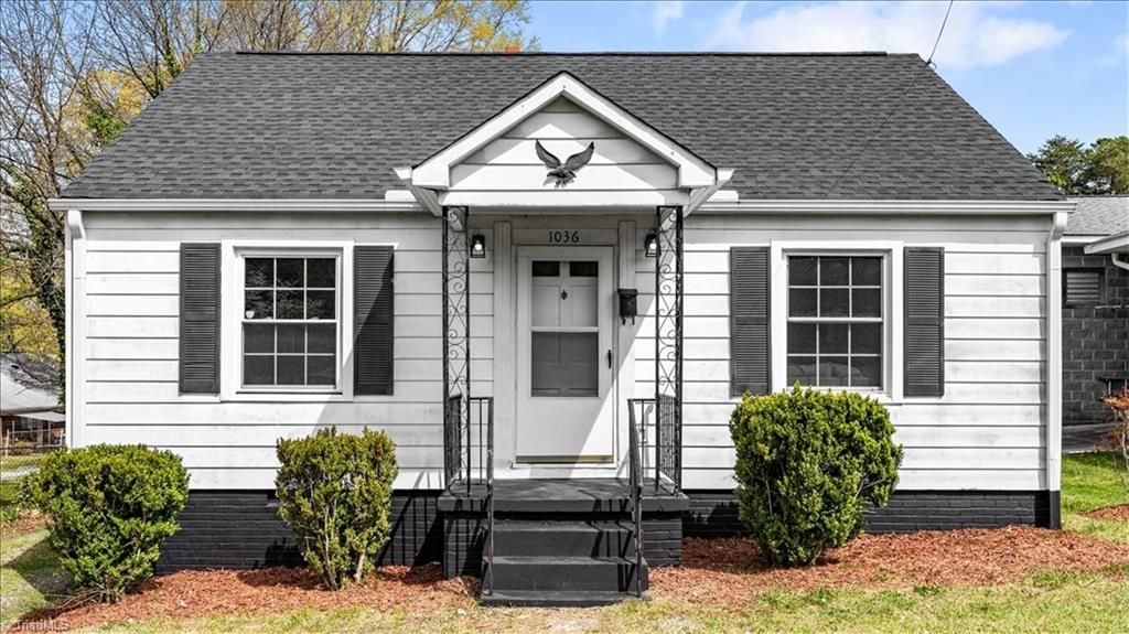 Photo of 1036 Mebane Street, Burlington, NC 27217 (MLS # 1214391)