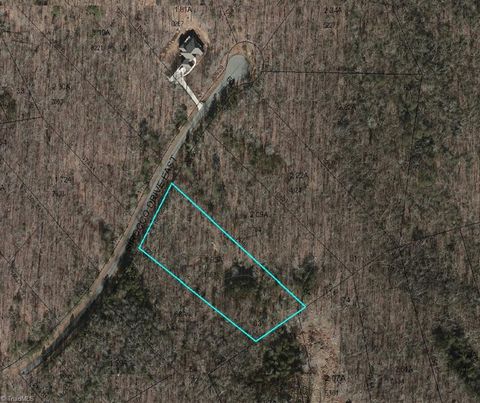 Vacant Land For Sale - 284 Sirocco Drive<br/> Denton, NC 27239